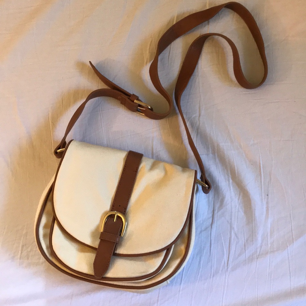 Crossbody bag